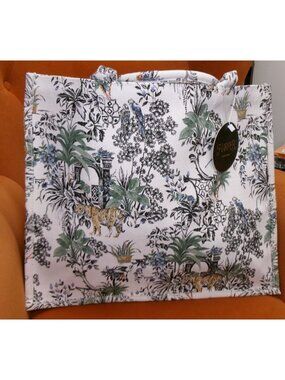 Tropical Tote Bag With Tiger & Palm Tree Print